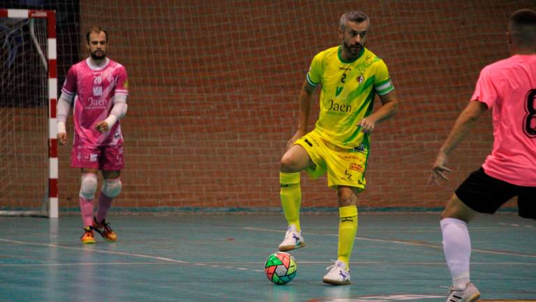 El Jaen FS supera al Bujalance (3-9) en el último test de la pretemporada El Jaen FS supera al Bujalance (3-9) en el último test de la pretemporada