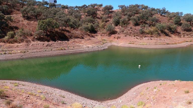 La Cuenca del Guadalquivir tiene agua para “tres años” y el Gobierno vaticina problemas La Cuenca del Guadalquivir tiene agua para “tres años” y el Gobierno vaticina problemas