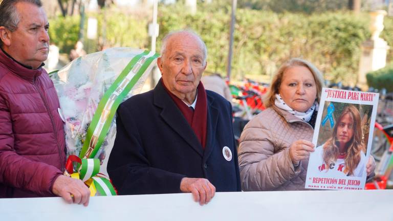 Caso Marta del Castillo: “Los cinco implicados saben dónde está el cuerpo” Caso Marta del Castillo: “Los cinco implicados saben dónde está el cuerpo”