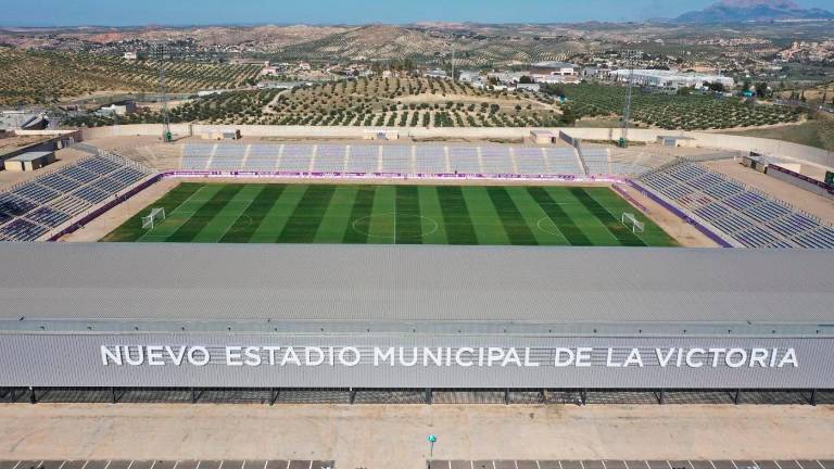 El Ayuntamiento coge las riendas del Estadio de La Victoria para una futura concesión demanial El Ayuntamiento coge las riendas del Estadio de La Victoria para una futura concesión demanial