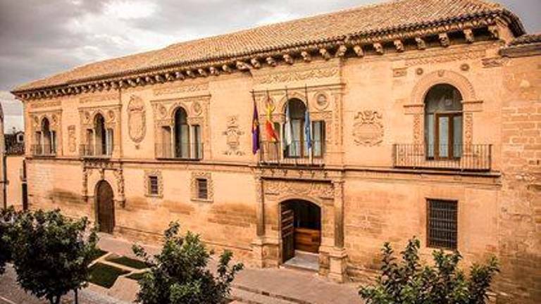 El PMJD Baeza reabre las instalaciones deportivas municipales El PMJD Baeza reabre las instalaciones deportivas municipales