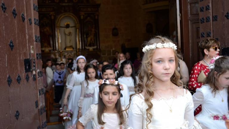 Días de devoción y valentía en unas fiestas donde triunfan los “cuernos” Días de devoción y valentía en unas fiestas donde triunfan los “cuernos”