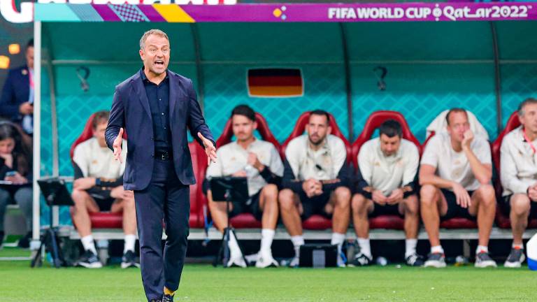 Flick, entrenador de Alemania: “Tenemos que mostrar carácter ante España y abordar el partido de manera positiva” Flick, entrenador de Alemania: “Tenemos que mostrar carácter ante España y abordar el partido de manera positiva”