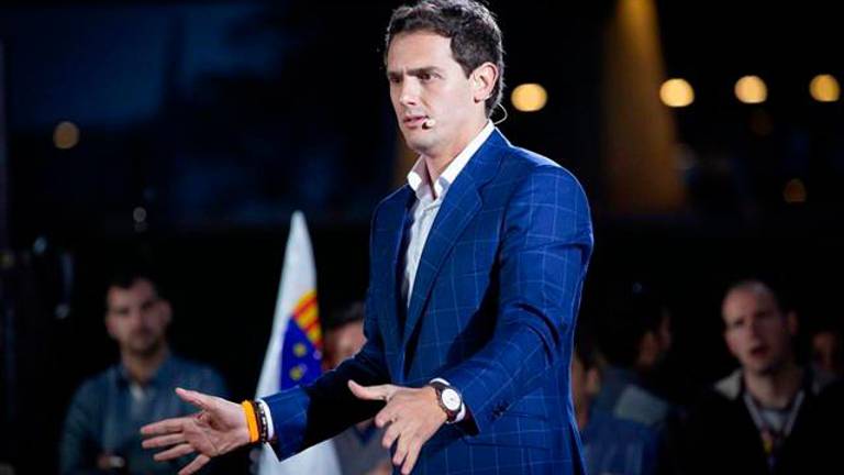 Rivera rechaza presiones de Sánchez “y sus tentáculos” Rivera rechaza presiones de Sánchez “y sus tentáculos”