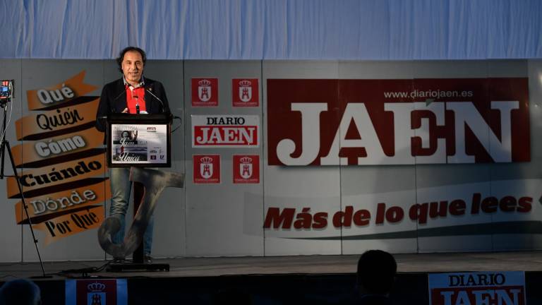 Reconocimientos “únicos” para quienes hacen brillar a la provincia Reconocimientos “únicos” para quienes hacen brillar a la provincia