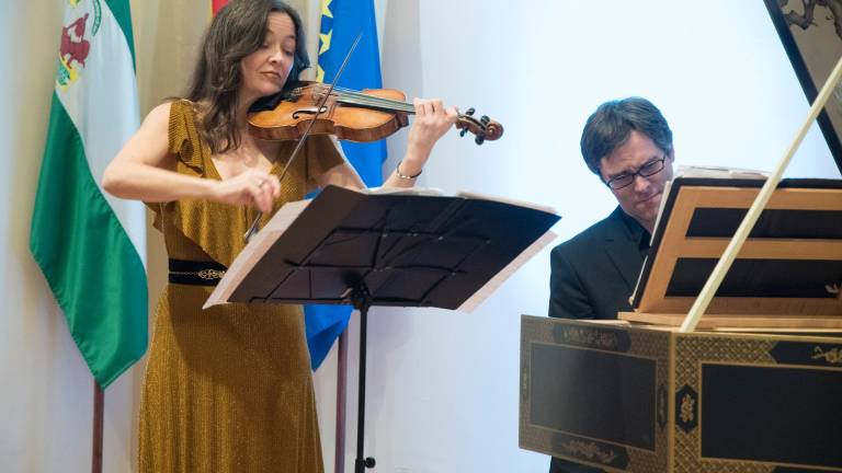 La música resuena entre monumentos La música resuena entre monumentos