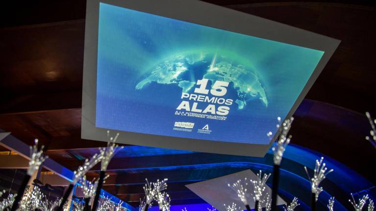 La Junta abre la convocatoria de los 16º Premios Alas a la Internacionalización de la Empresa Andaluza La Junta abre la convocatoria de los 16º Premios Alas a la Internacionalización de la Empresa Andaluza