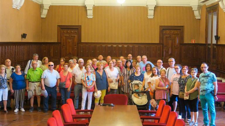 Los “Hijos de Bedmar en Cataluña” visitan la Diputación Los “Hijos de Bedmar en Cataluña” visitan la Diputación