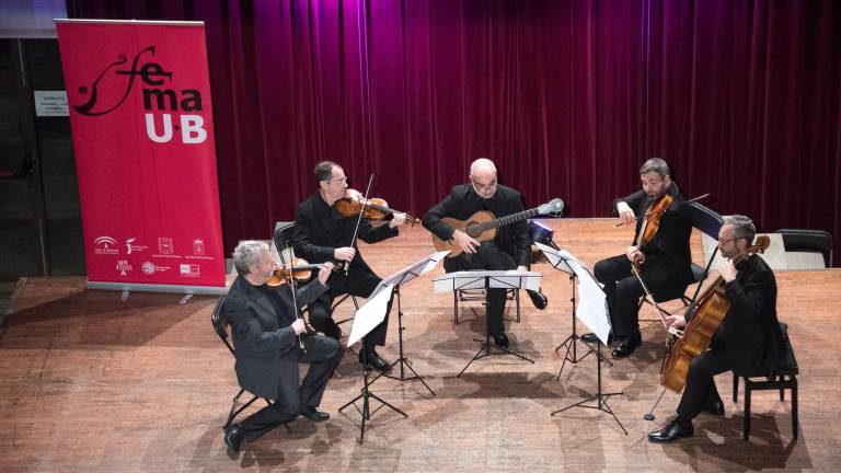 La música resuena entre monumentos La música resuena entre monumentos