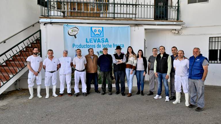 Parte de la plantilla que conforma Levasa. / Fotografías Juande Ortiz / Diario JAÉN. 