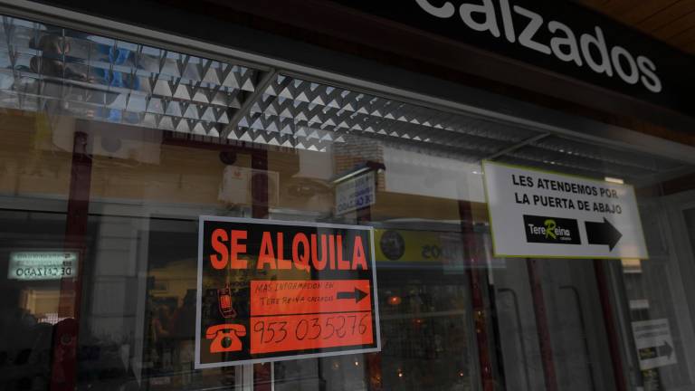 Jaén pierde autónomos en agosto, pero suma más de 300 en un año Jaén pierde autónomos en agosto, pero suma más de 300 en un año