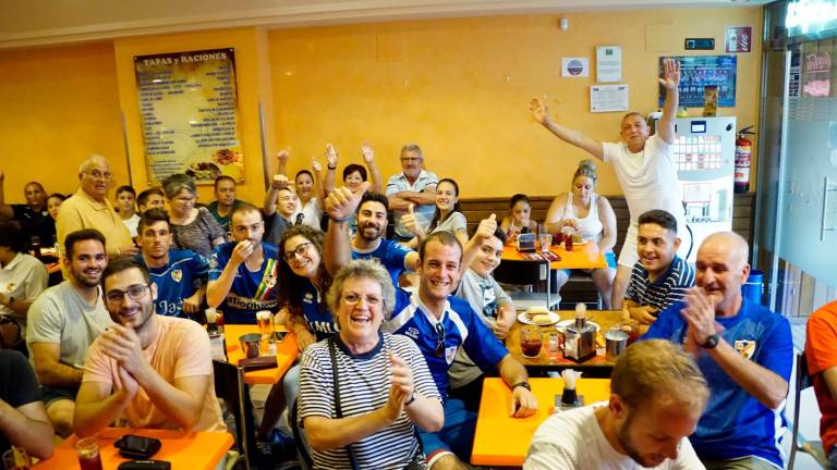 De la euforia a la desilusión final De la euforia a la desilusión final