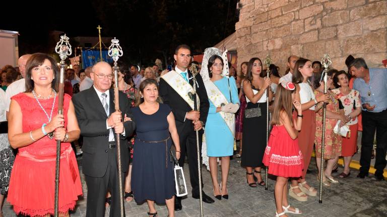 La Virgen de Belén desfila radiante tras ser restaurada La Virgen de Belén desfila radiante tras ser restaurada