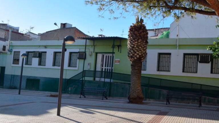 Los vecinos del anciano “pincha ruedas” no entienden su actitud Los vecinos del anciano “pincha ruedas” no entienden su actitud
