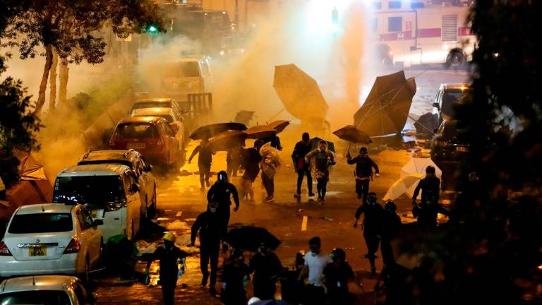Hong Kong no descarta aplazar las elecciones Hong Kong no descarta aplazar las elecciones
