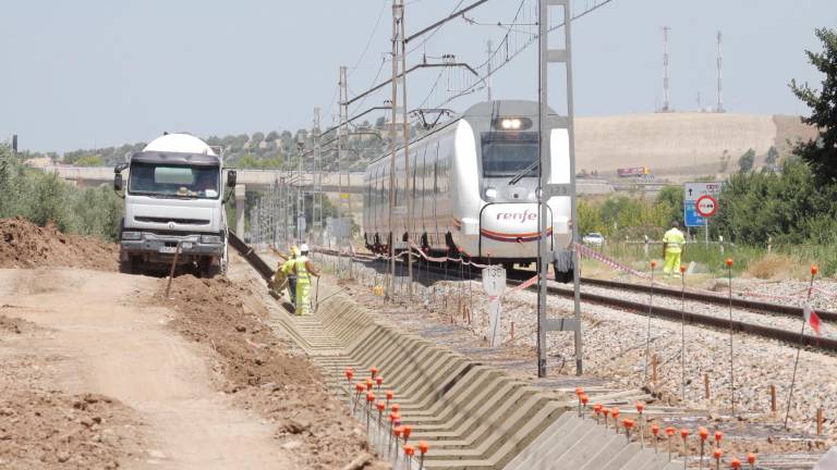 La hoja de ruta a seguir para el ferrocarril pasa por el CES