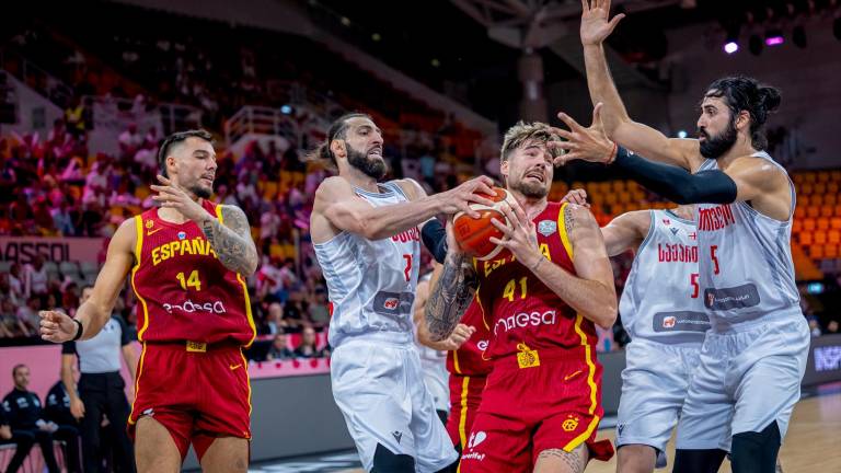 España arranca con mala imagen el Eurobasket España arranca con mala imagen el Eurobasket