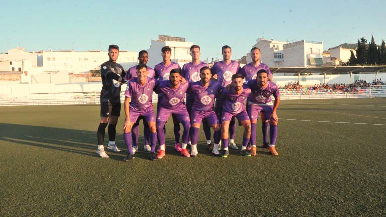 El Real Jaén suspende su actividad El Real Jaén suspende su actividad