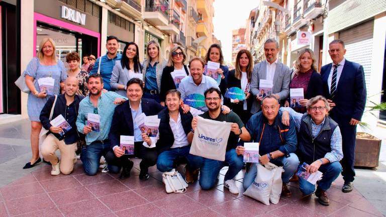 Erik Domínguez: “El Partido Popular sale a ganar en los 97 municipios y las 9 ELAS de Jaén” Erik Domínguez: “El Partido Popular sale a ganar en los 97 municipios y las 9 ELAS de Jaén”
