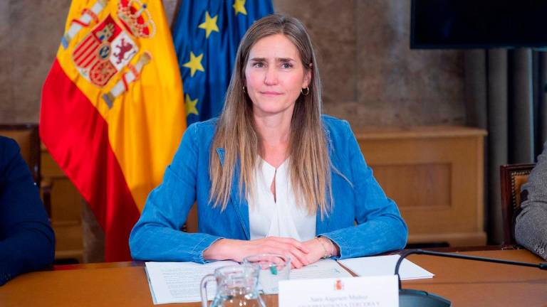 Aegesen se reúne con su homóloga portuguesa para abordar la crisis del apagón Aegesen se reúne con su homóloga portuguesa para abordar la crisis del apagón