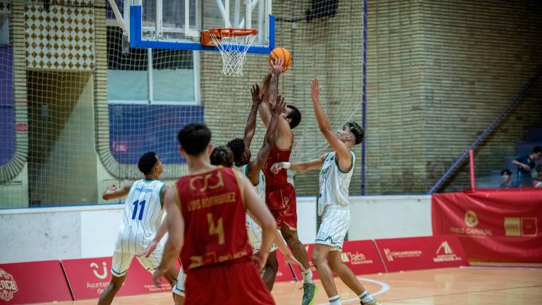 El Jaén CB busca opciones de jugar en Segunda FEB El Jaén CB busca opciones de jugar en Segunda FEB