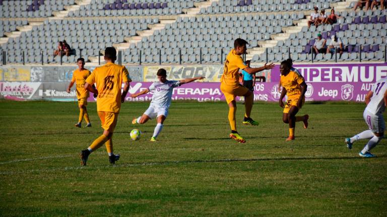 Gol de Juanca, sinónimo de victoria para el Real Jaén