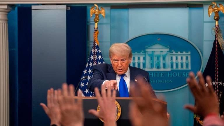 Trump asegura que “no ofrece nada a Irán” de cara a unas posibles negociaciones sobre su programa nuclear Trump asegura que “no ofrece nada a Irán” de cara a unas posibles negociaciones sobre su programa nuclear