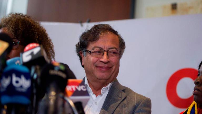 Gustavo Petro hace historia y lleva por primera vez a la izquierda al Gobierno de Colombia Gustavo Petro hace historia y lleva por primera vez a la izquierda al Gobierno de Colombia