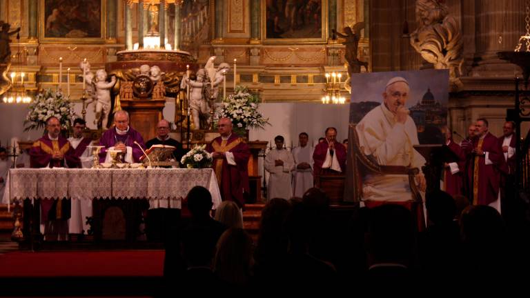 Jaén honra la memoria del Papa Jaén honra la memoria del Papa