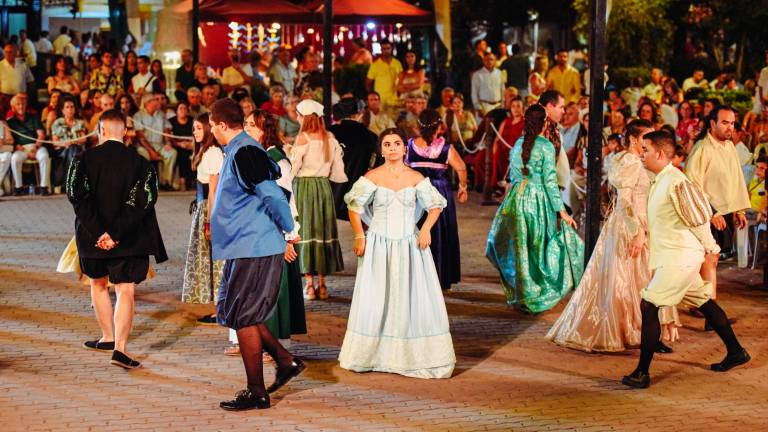 Veinte años de Fiestas Realengas en Valdepeñas de Jaén Veinte años de Fiestas Realengas en Valdepeñas de Jaén