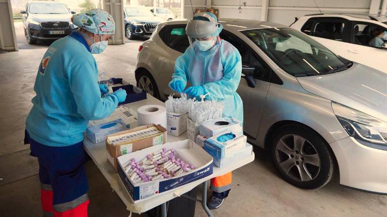 Jaén registra 924 contagios y tres fallecidos en 24 horas Jaén registra 924 contagios y tres fallecidos en 24 horas