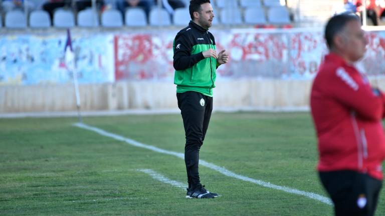 Pedro Bolaños sigue como técnico verde y liderará su segundo proyecto de inicio Pedro Bolaños sigue como técnico verde y liderará su segundo proyecto de inicio