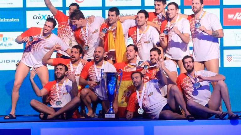 España se proclama campeona de Europa de waterpolo con billete a París España se proclama campeona de Europa de waterpolo con billete a París