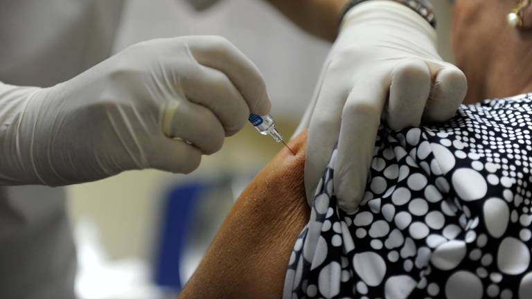 Salud reactiva el calendario de vacunas tras remitir el virus Salud reactiva el calendario de vacunas tras remitir el virus