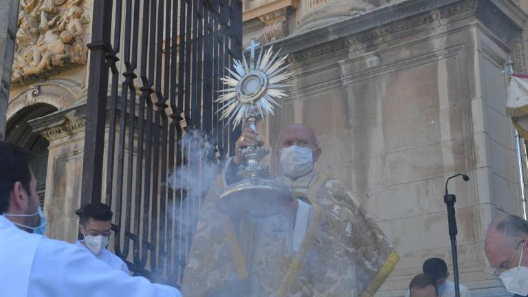 Amadeo Rodríguez: “Cristo está entre nosotros” Amadeo Rodríguez: “Cristo está entre nosotros”
