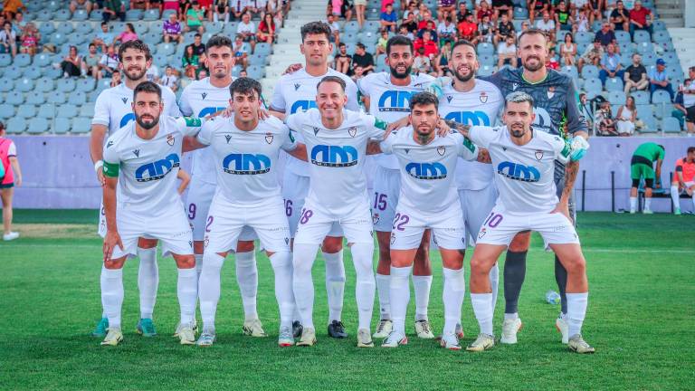 Buena impresión del Real Jaén ante el Torremolinos (0-0) Buena impresión del Real Jaén ante el Torremolinos (0-0)