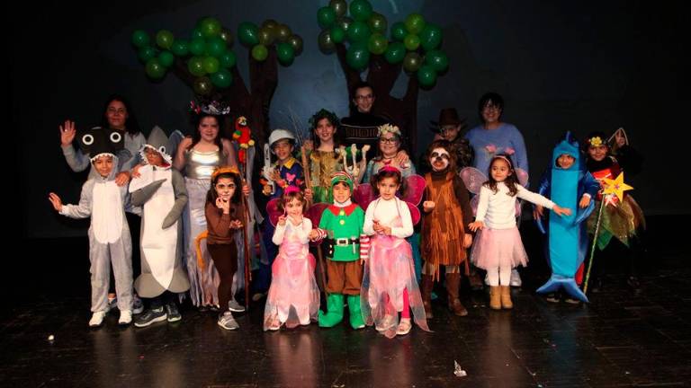 Un teatro ilusionante para los más pequeños Un teatro ilusionante para los más pequeños