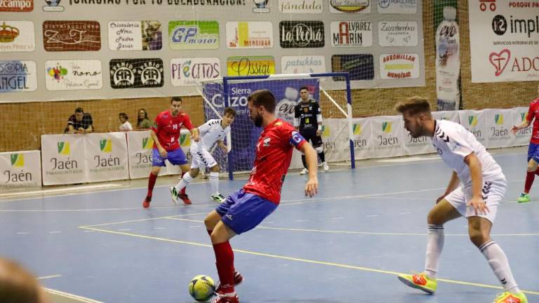 El jugador del Software DelSol Ureña continuará vistiendo la elástica rojilla El jugador del Software DelSol Ureña continuará vistiendo la elástica rojilla