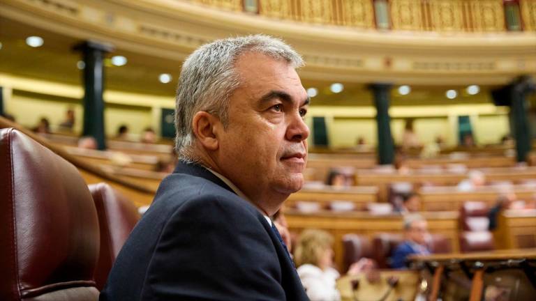 El Supremo pregunta a Santos Cerdán si dejará el acta de diputado antes de la citación del 25 de junio El Supremo pregunta a Santos Cerdán si dejará el acta de diputado antes de la citación del 25 de junio
