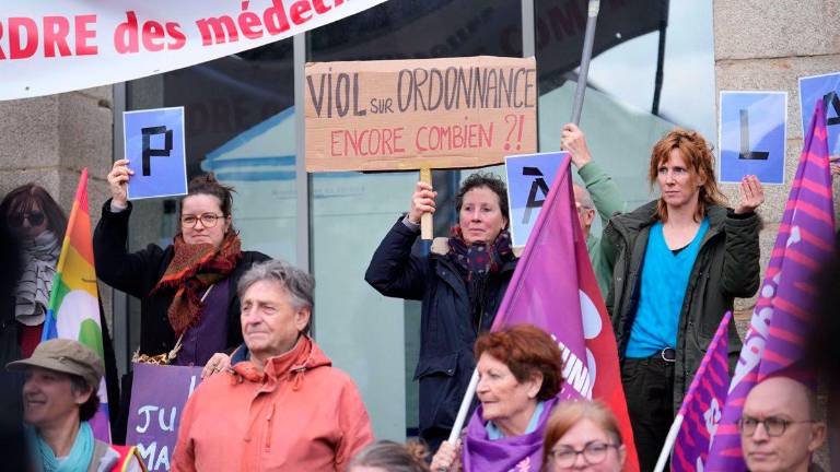 Condenado a 20 años de prisión por abusar sexualmente de 300 niños en Francia Condenado a 20 años de prisión por abusar sexualmente de 300 niños en Francia