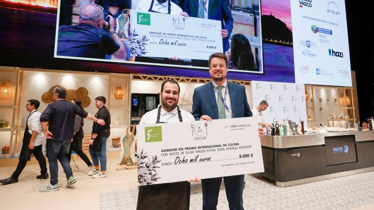El chef Alejandro Paz se alza con el Premio de Cocina “Jaén, paraíso interior” El chef Alejandro Paz se alza con el Premio de Cocina “Jaén, paraíso interior”
