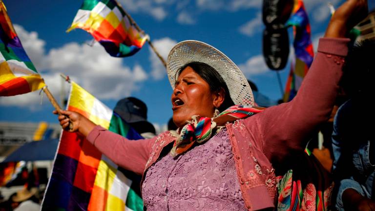 La falta de combustible y alimentos golpea a La Paz La falta de combustible y alimentos golpea a La Paz