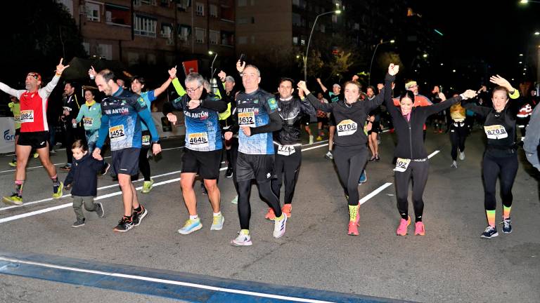 Las imágenes más emocionantes de la llegada a meta de San Antón Las imágenes más emocionantes de la llegada a meta de San Antón
