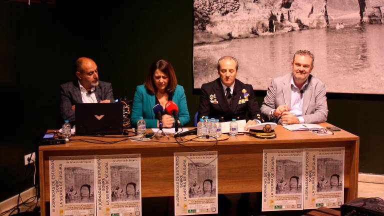 La Puerta a la Provincia Marítima La Puerta a la Provincia Marítima