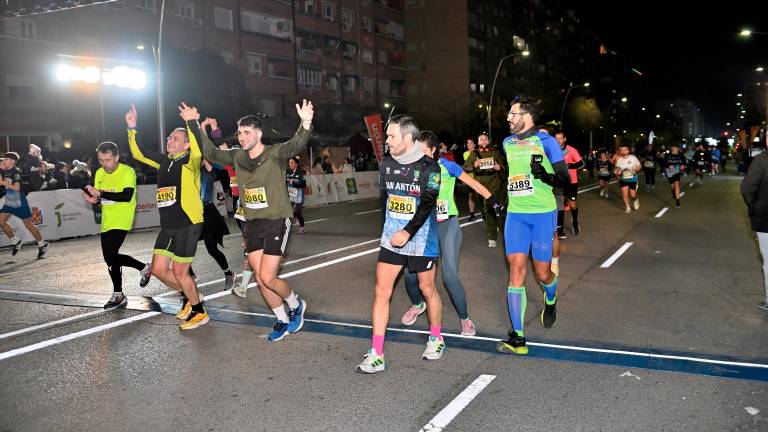 Las imágenes más emocionantes de la llegada a meta de San Antón Las imágenes más emocionantes de la llegada a meta de San Antón