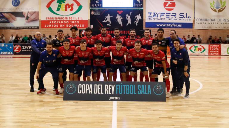 Isma Vacas vuelve a Mengíbar y lidera la goleada de El Ejido al Oleoinnova (1-5) Isma Vacas vuelve a Mengíbar y lidera la goleada de El Ejido al Oleoinnova (1-5)