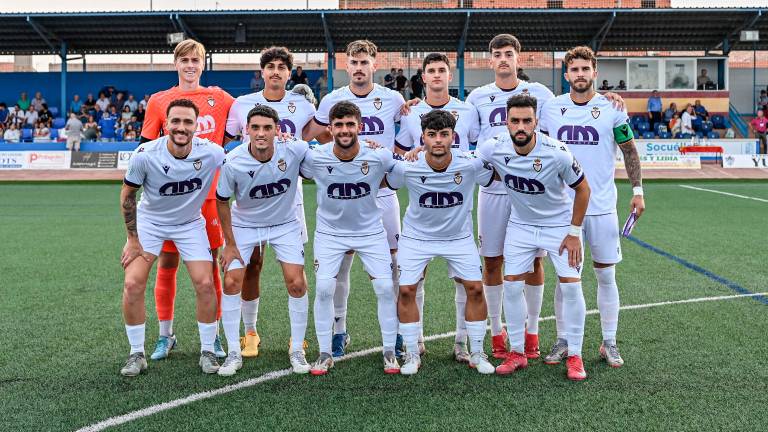El Real Jaén mide sus fuerzas en un exigente torneo triangular El Real Jaén mide sus fuerzas en un exigente torneo triangular