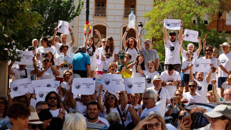 Grito de auxilio de Solera para exigir “agua potable, suficiente y aceptable” Grito de auxilio de Solera para exigir “agua potable, suficiente y aceptable”