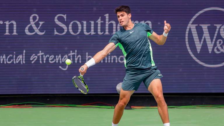 Carlos Alcaraz derriba otro muro camino a semifinales de Cincinnati Carlos Alcaraz derriba otro muro camino a semifinales de Cincinnati