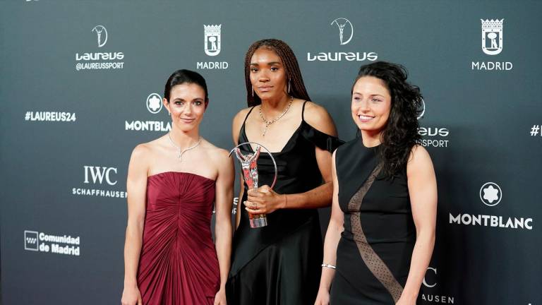 Aitana Bonmatí y la selección femenina de fútbol hacen historia en los Premios Laureus 2024